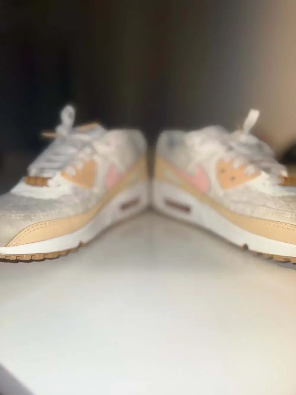 Nike Air Max 90 Sun Club Sneakers